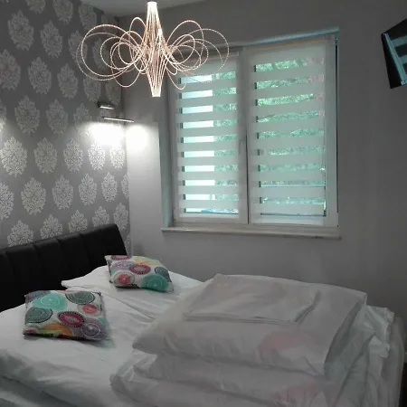 Dwie Sosny Apartmán *